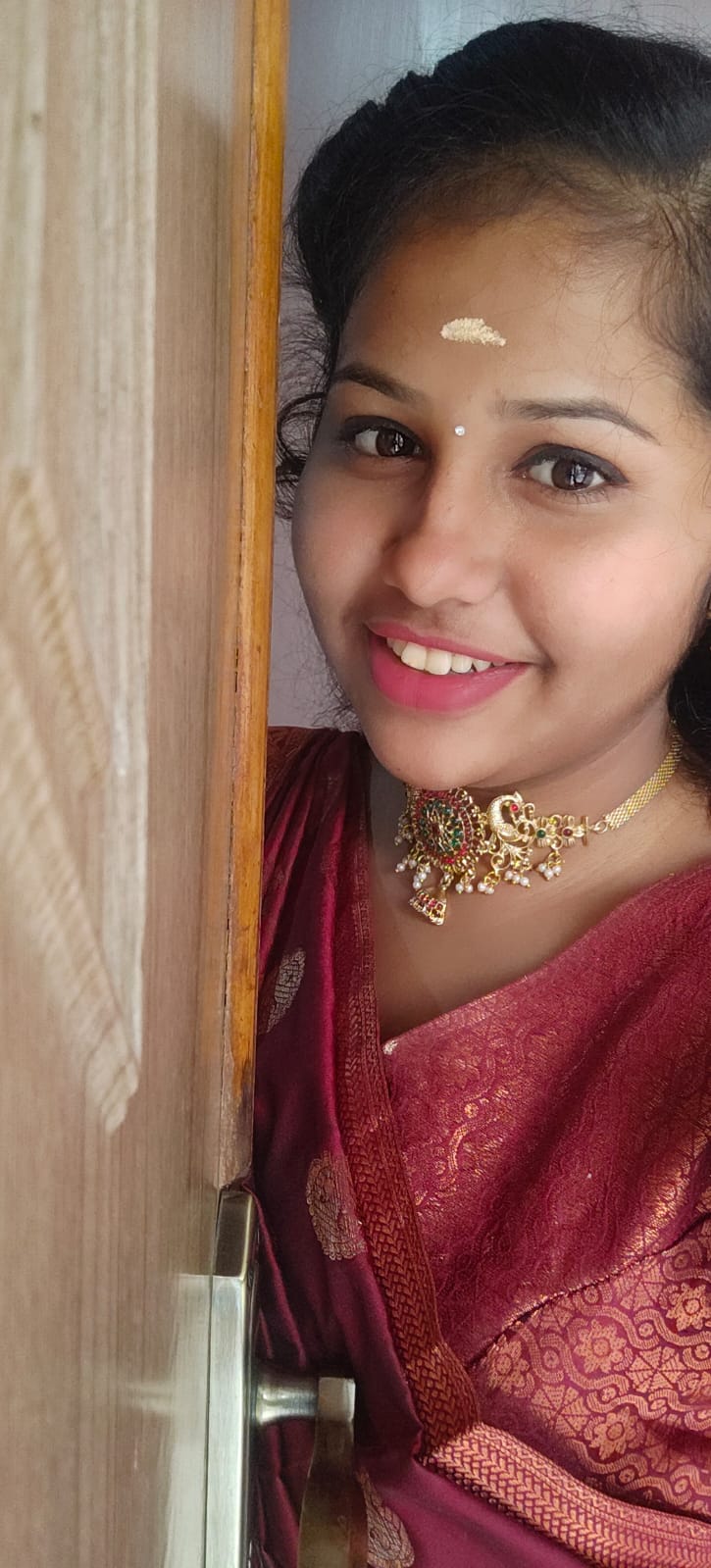 கனிமொழி